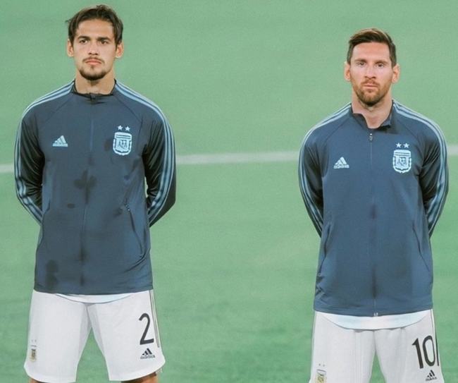 苏超终局之战即将打响，南通队vs泰州队谁能问鼎冠军？苏...（苏超决战在即：南通对阵泰州，谁将加冕冠军？）