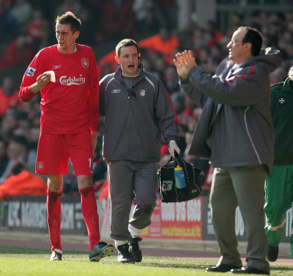 足球世界杯举办地更新交通方案，为球迷让路（世界杯举办城市优化交通安排，为球迷让路）