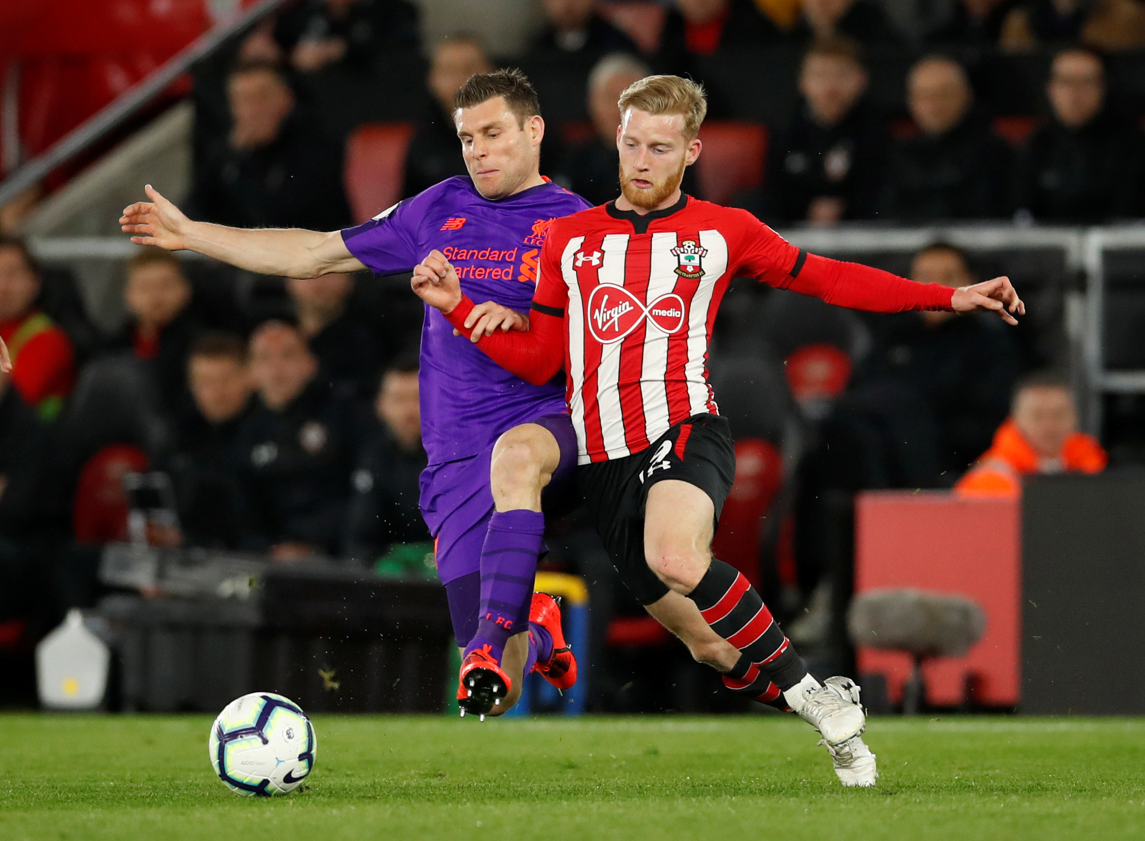 英超战报：巴恩斯双响，迪亚斯破门难救主，纽卡2-1曼城（英超快讯：巴恩斯梅开二度，迪亚斯建功难改败局，纽卡2-1力克曼城）