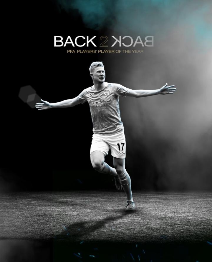 记者：申花今天下午飞赴天津，于汉超、戴伟浚等人随队出征（记者称申花今日下午启程赴津，于汉超、戴伟浚等球员随队出征）