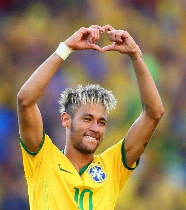 哈兰德：我对吕迪格一直很尊重；确实很想念贝林厄姆（哈兰德称对吕迪格始终心怀敬意，并直言很想念贝林厄姆）