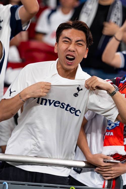 NBA快船主场险胜国王